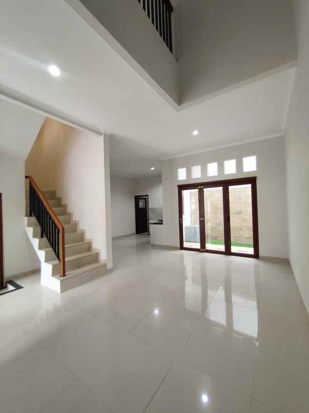 dijual rumah pondok kelapa jaktim