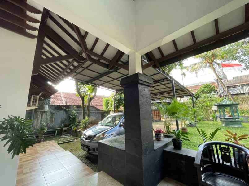 dijual rumah pondok labu