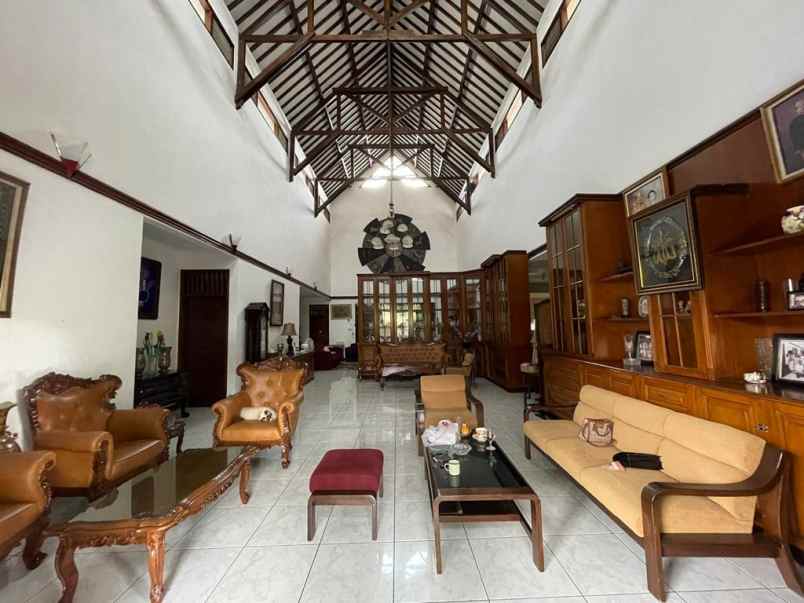 dijual rumah pondok labu