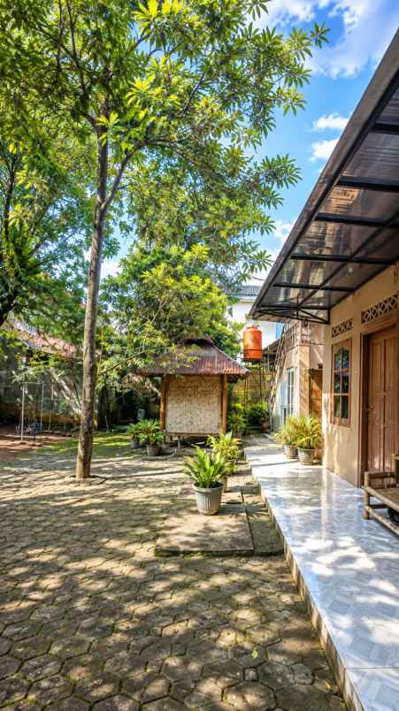 dijual rumah pondok labu