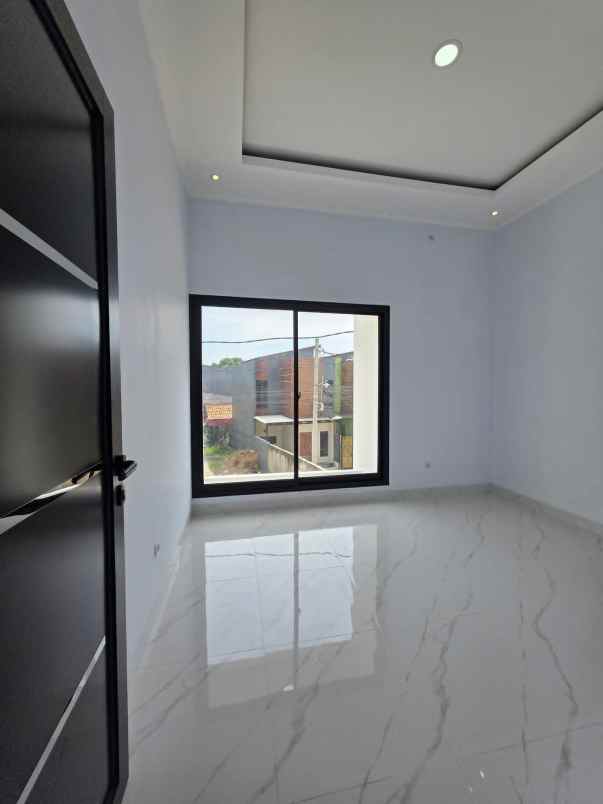 dijual rumah pondok rajeg