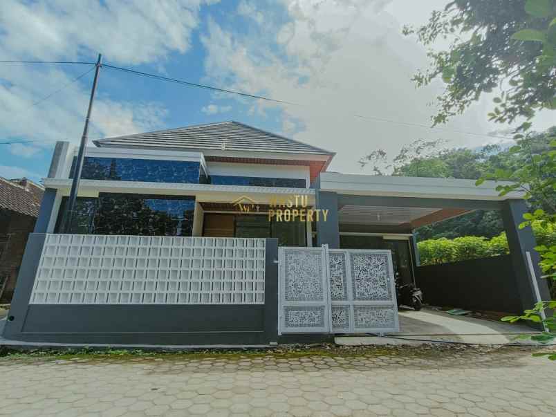 dijual rumah pucangan widodomartani