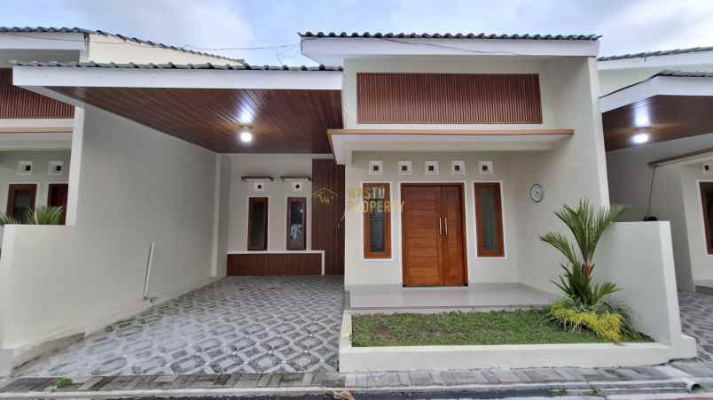 dijual rumah purwomartani kalasan