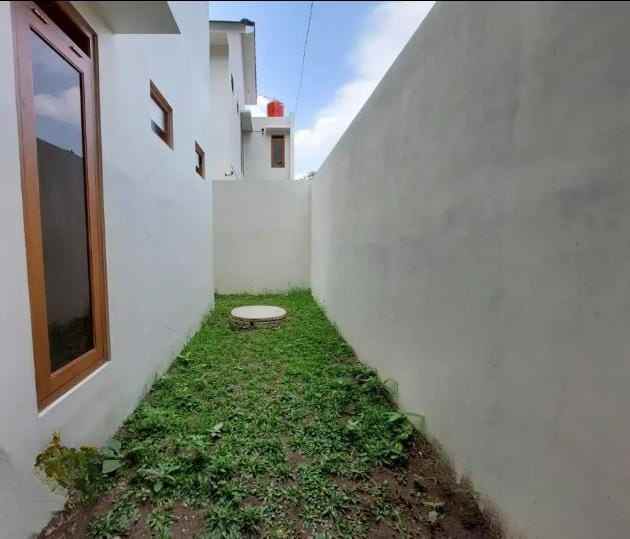 dijual rumah purwomartani kalasan