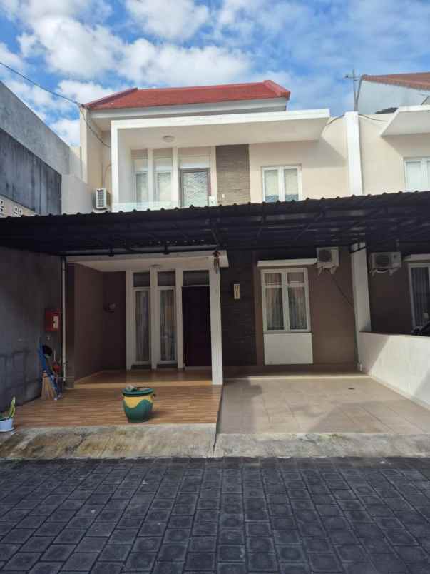 dijual rumah renon denpasar bali