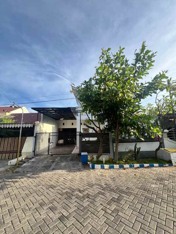 dijual rumah rungkut mejoyo selatan