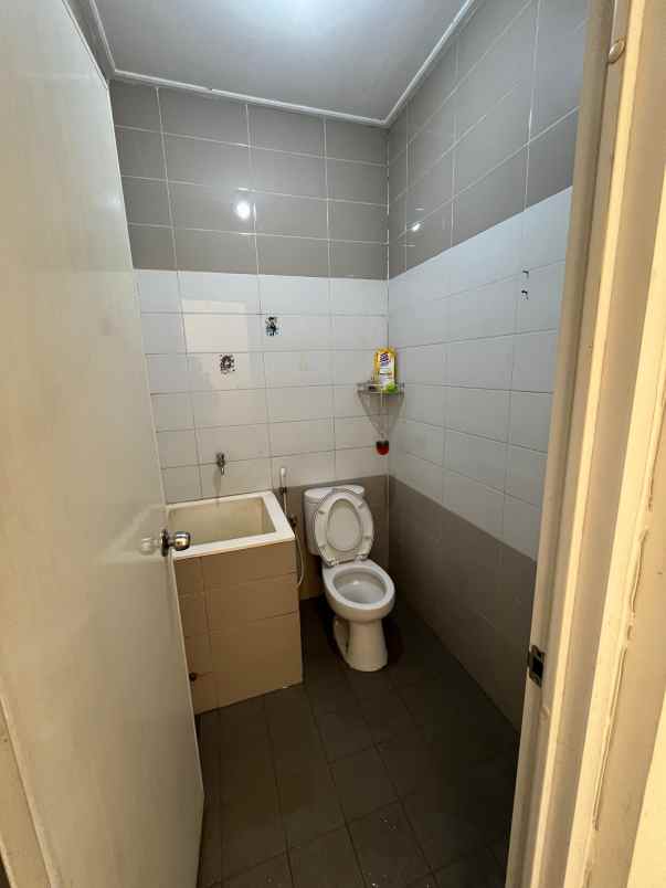 dijual rumah segara city