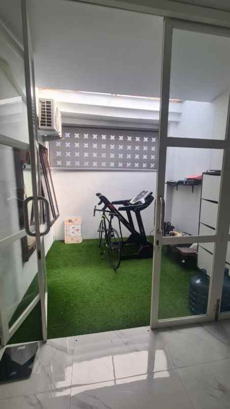 dijual rumah sewon