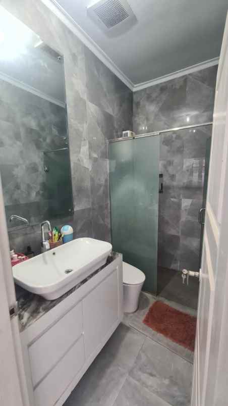 dijual rumah sewon