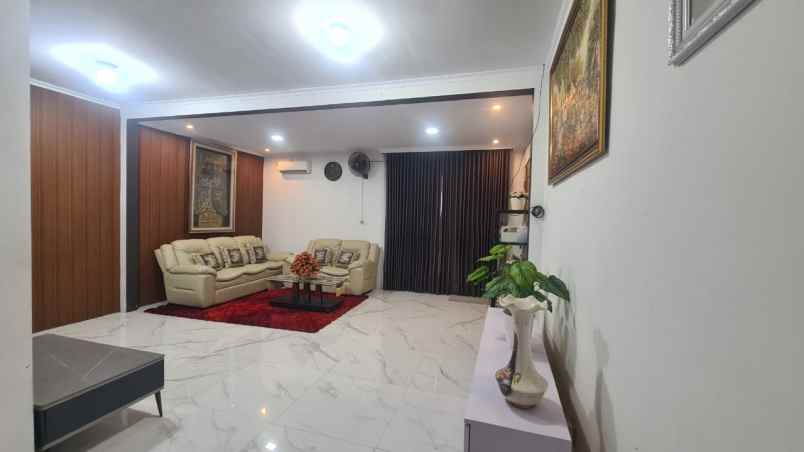 dijual rumah sewon