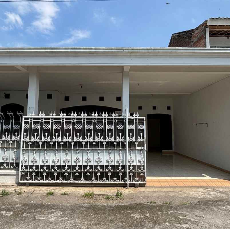 dijual rumah siap huni lokasi katang sukorejo kediri