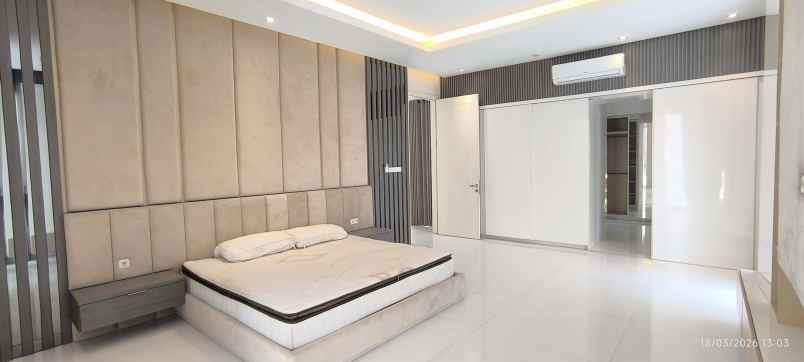 dijual rumah somerset citraland