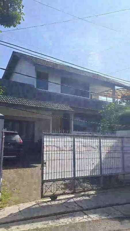 dijual rumah sukahaji setra sari sutami
