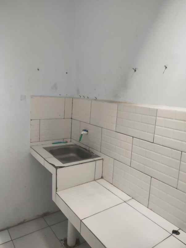 dijual rumah sukatani depok