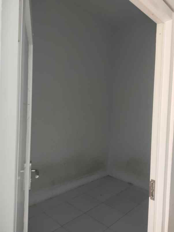 dijual rumah sukatani depok