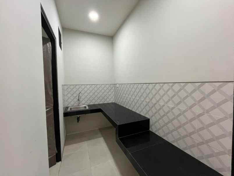 dijual rumah suterejo prima indah