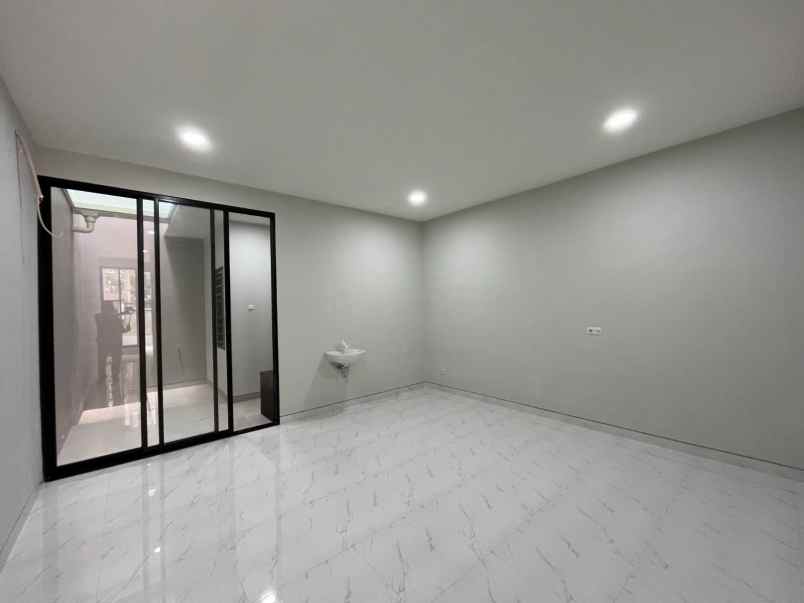 dijual rumah suterejo prima indah