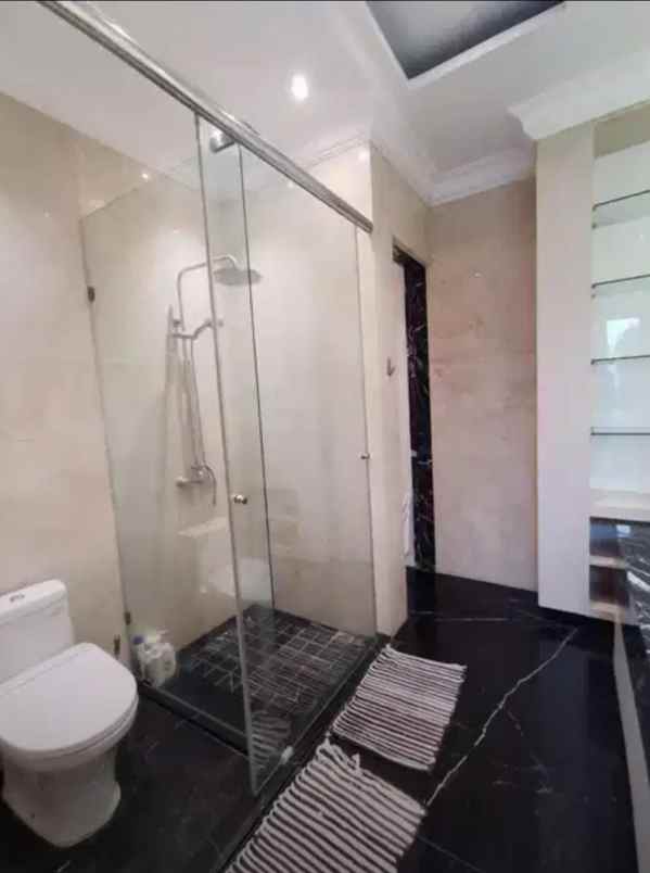 dijual rumah taman hunian satelit