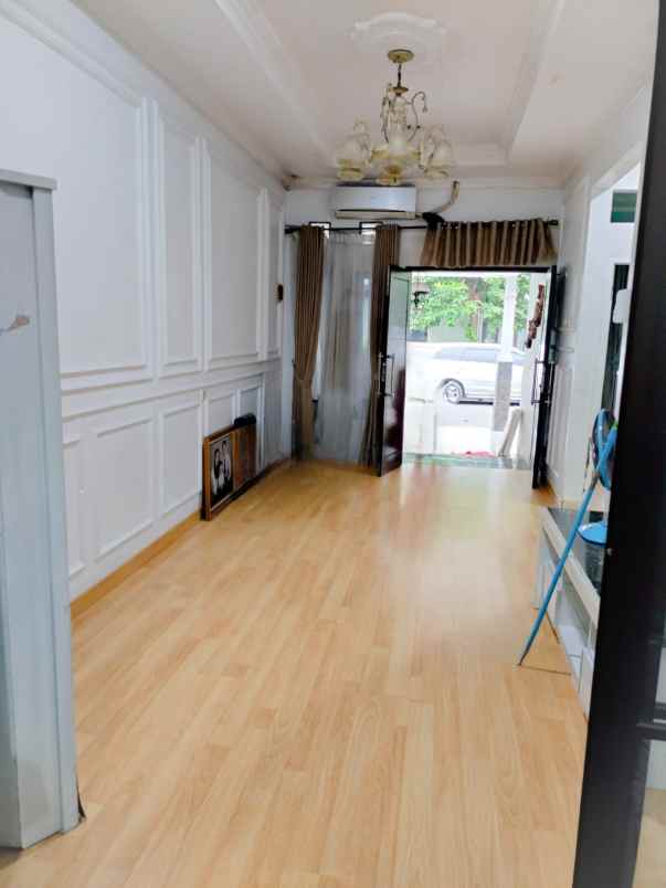 dijual rumah taman mutiara peninggilan