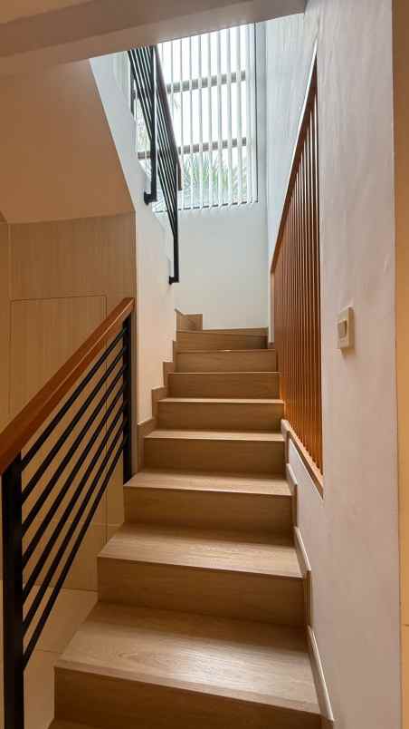 dijual rumah taman tirta sunter 1