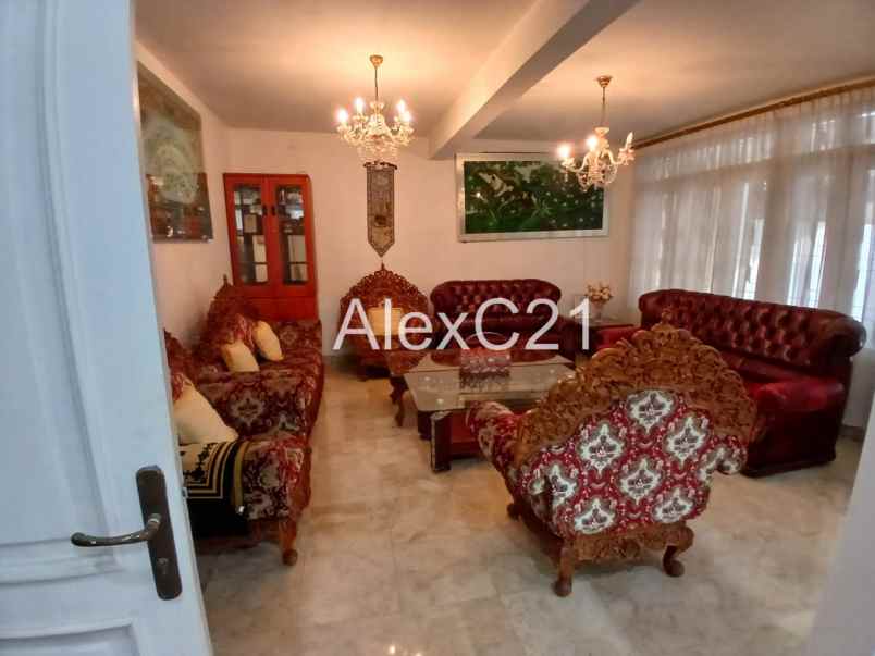 dijual rumah tanjung barat