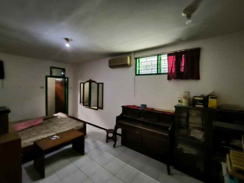 dijual rumah tembok dukuh pusat kota surabaya