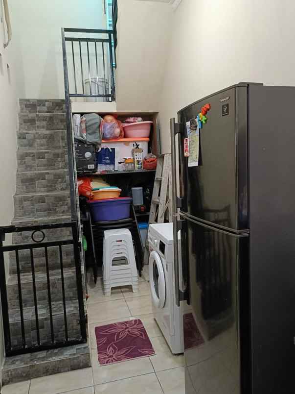 dijual rumah the palm residence