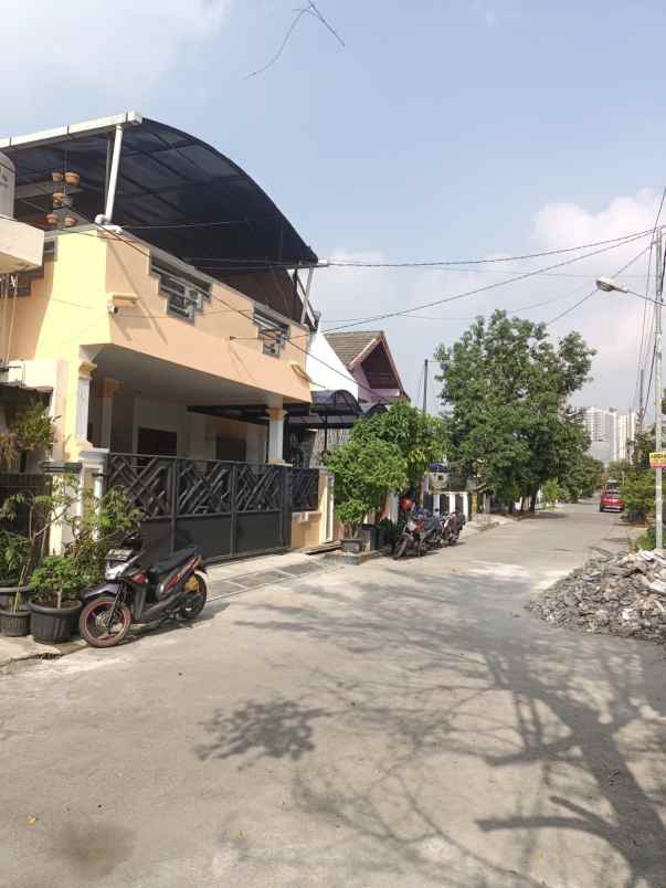 dijual rumah titian kencana marga mulya