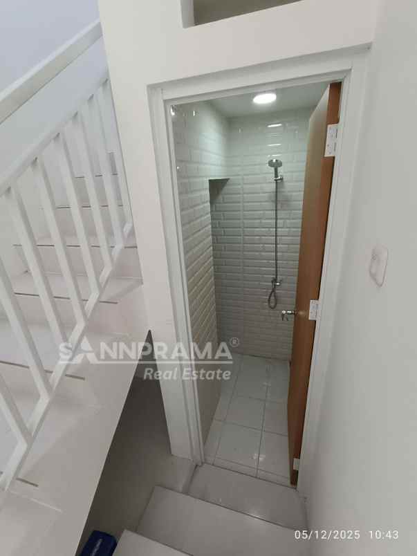 dijual rumah tugu cimanggis depok