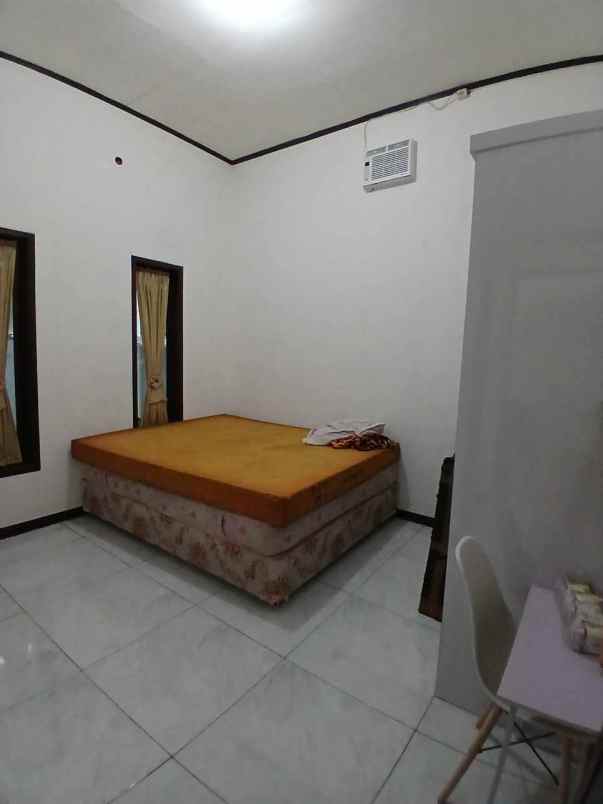 dijual rumah ui