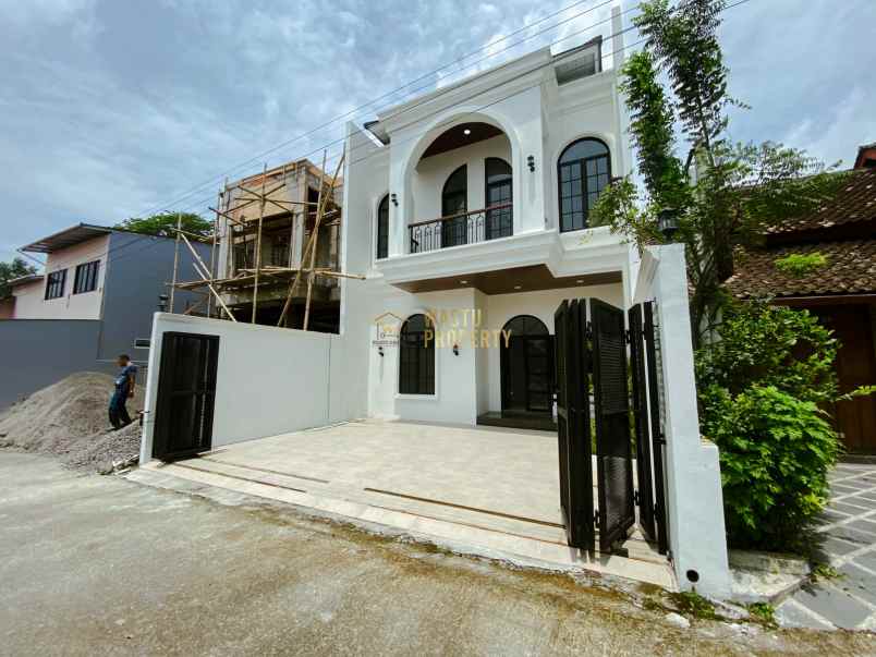 dijual rumah wedomartani kec ngemplak