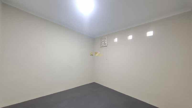 dijual rumah wedomartani ngemplak