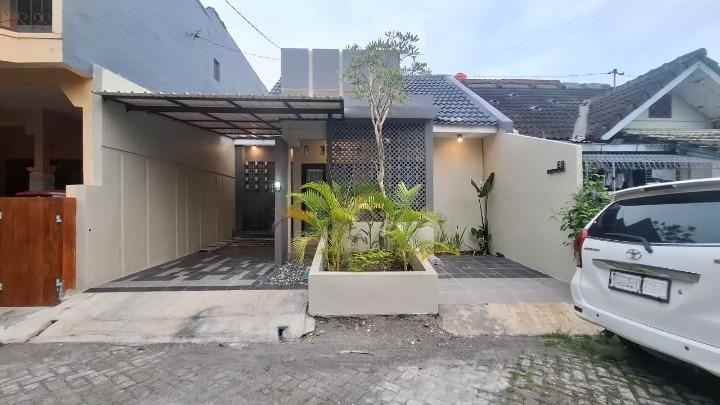 dijual rumah wedomartani ngemplak