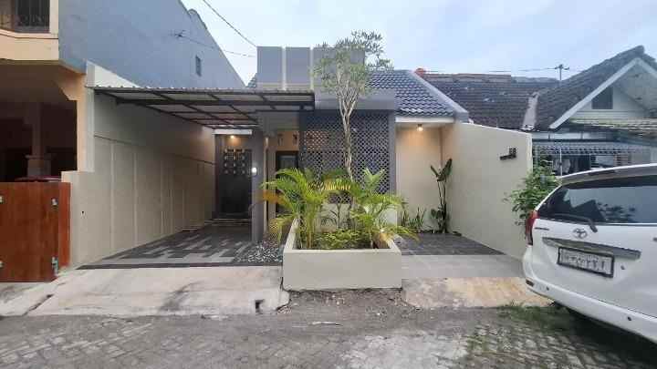 dijual rumah wedomartani ngemplak