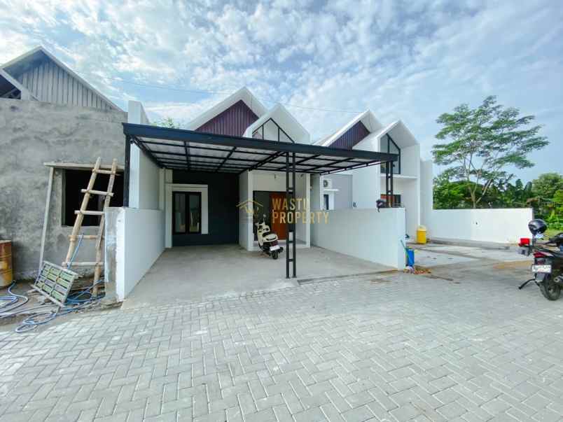 dijual rumah wirokerten banguntapan