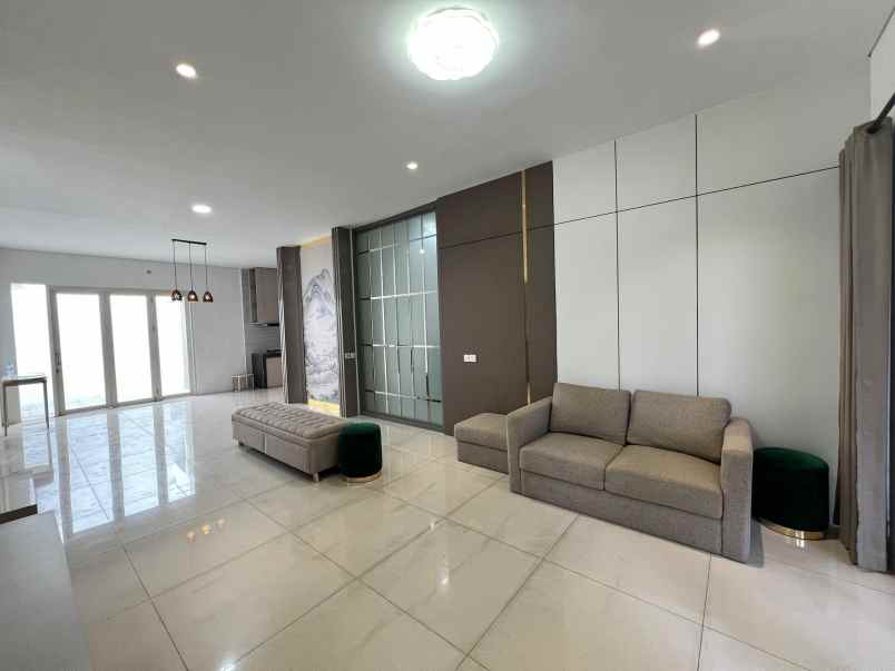 dijual rumah wisata bukit mas du louvre