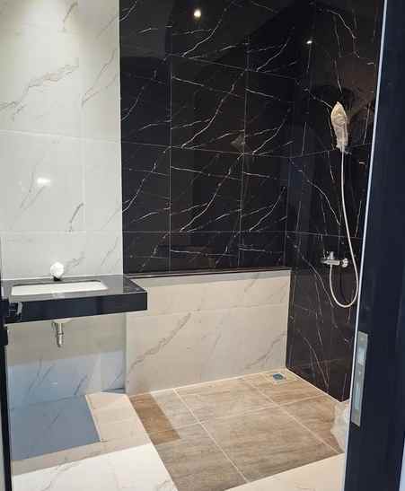 dijual rumah wisata bukit mas madrid