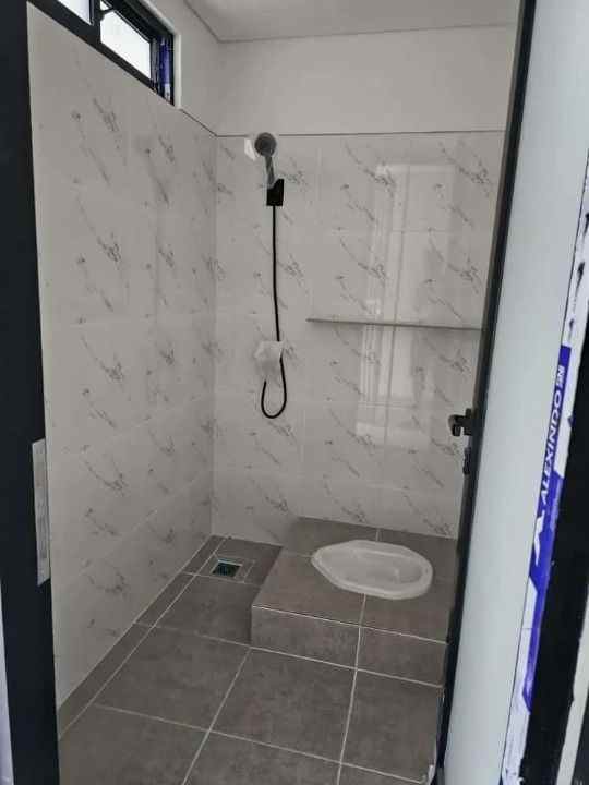 dijual rumah wisata bukit mas madrid