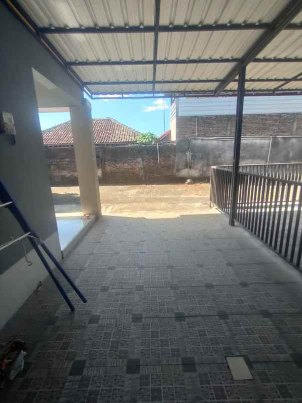 dijual rumah wonokromo