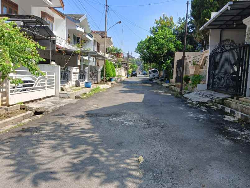 dijual tanah bukit sari