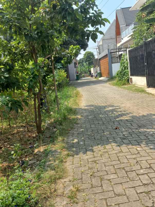 dijual tanah jl serdang beji depok