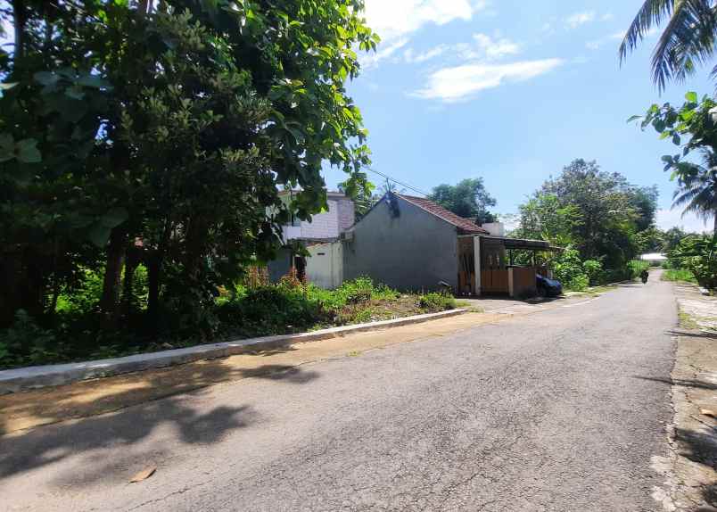 dijual tanah jl sokadadi bangunjiwo