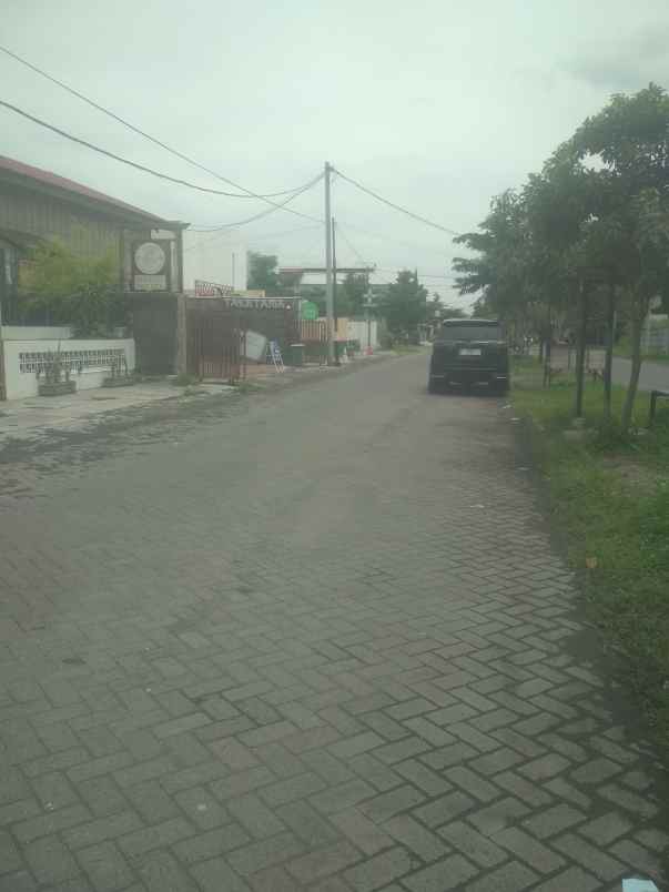 dijual tanah kosong untuk bisnis