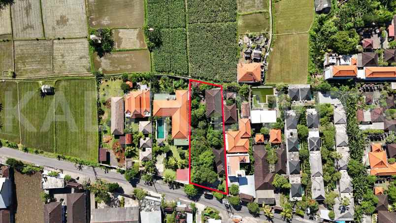 dijual tanah pantai gumicik ketewel