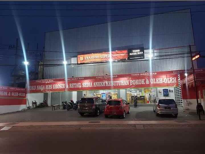 dijual tempat usaha rumah tinggal di sepanjang