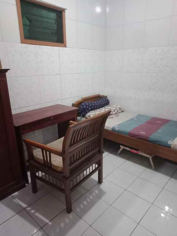dijual toko dan kost2an dekat kampus ipb dramaga bogor