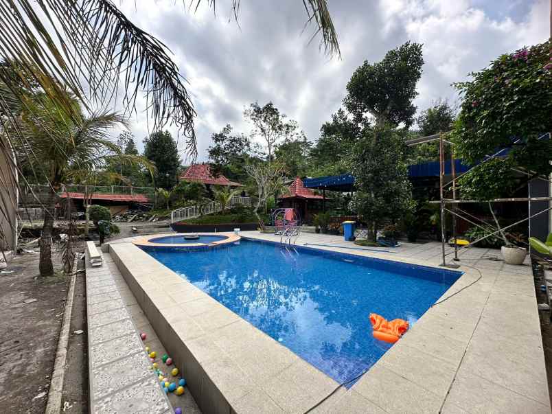 dijual villa kaliurang