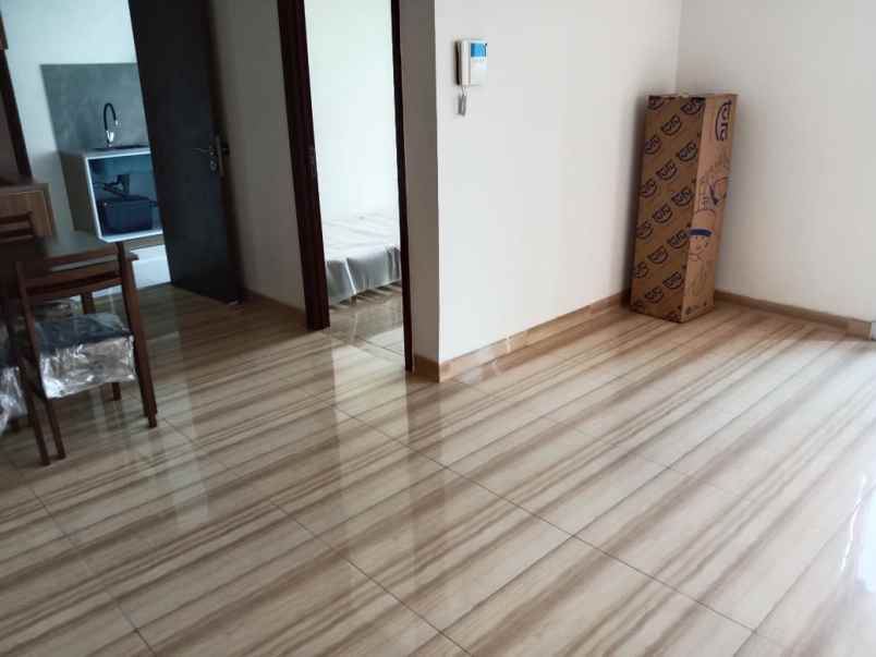 disewakan apartemen grand sungkono lagoon lantai 37