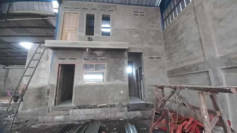 disewakan gudang baru nanjung