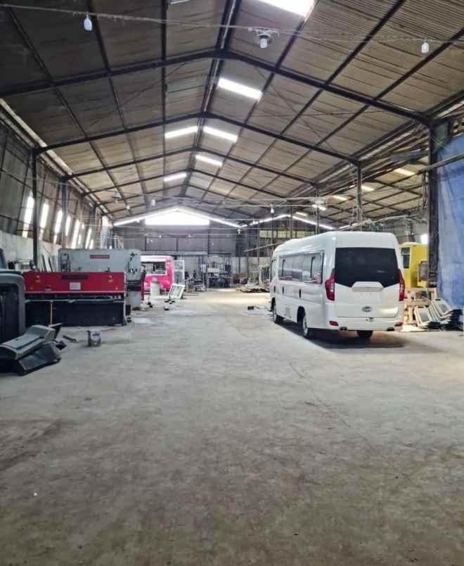 disewakan gudang di gresik